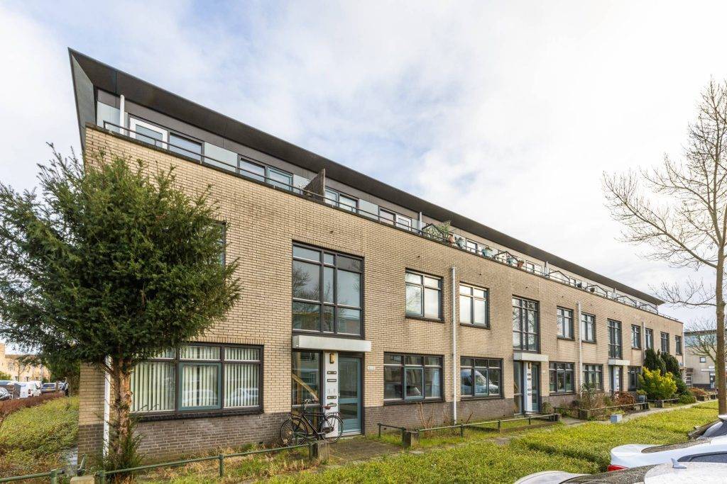 Joris Ivenslaan 99 – Almere – Hoofdfoto