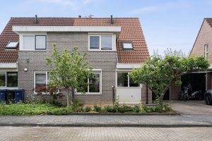 Beursjeskruidstraat 23 – Almere